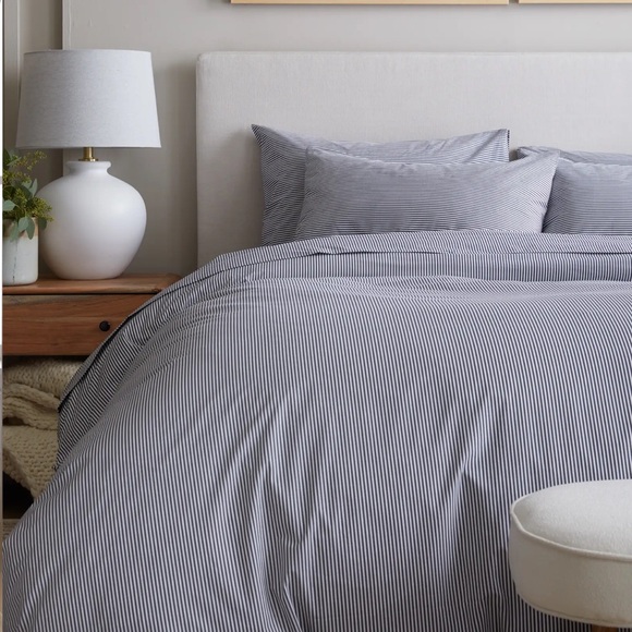 Quince Classic Organic Percale Duvet Cover Queen - Picture 3 of 4